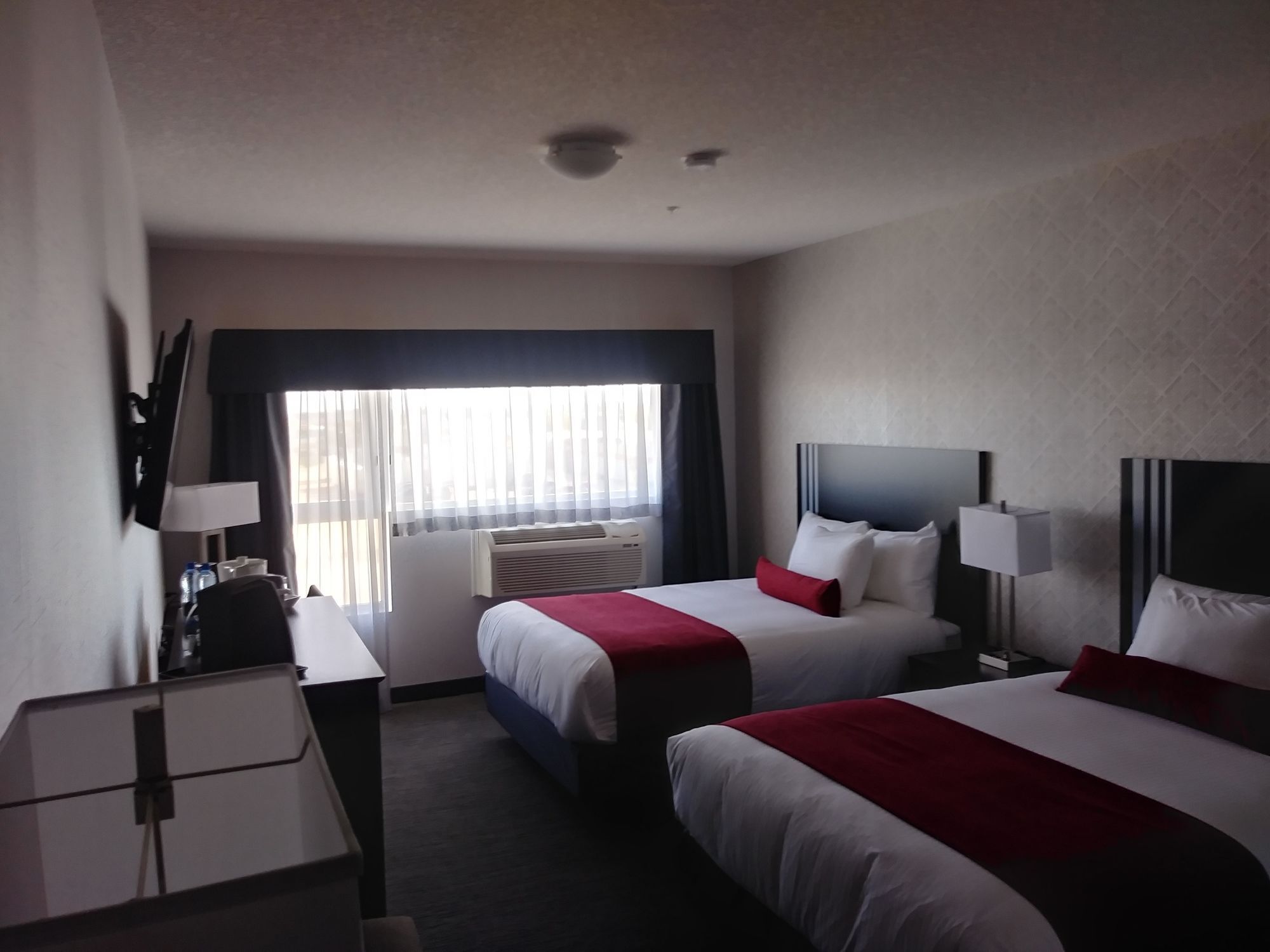 Park Inn By Radisson Edmonton Airport เลอดูค ภายนอก รูปภาพ