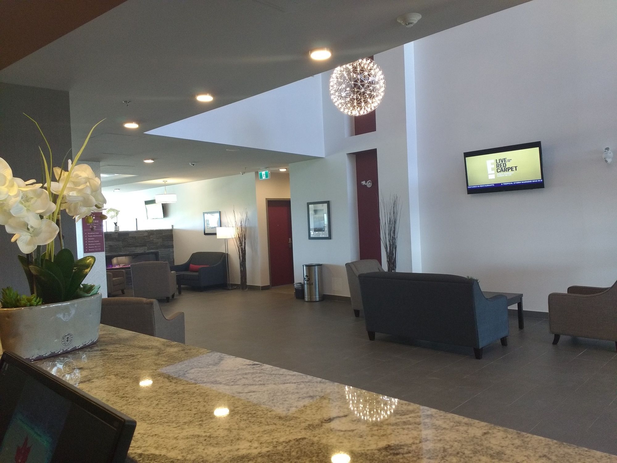 Park Inn By Radisson Edmonton Airport เลอดูค ภายนอก รูปภาพ